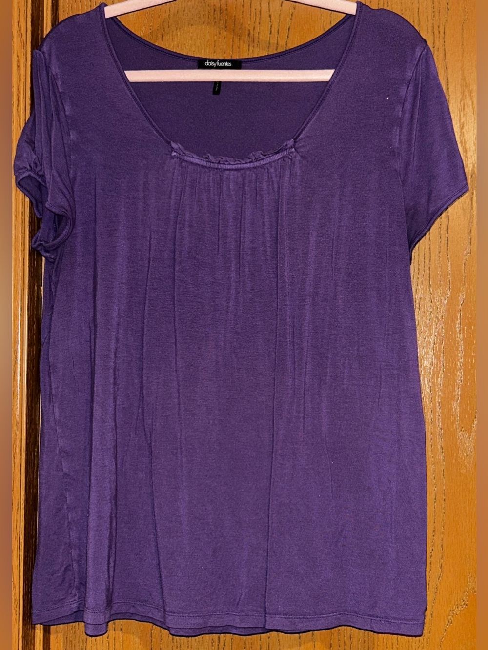 Daisy Fuentes Deep Purple Scoop Neck Short Sleeve Tee